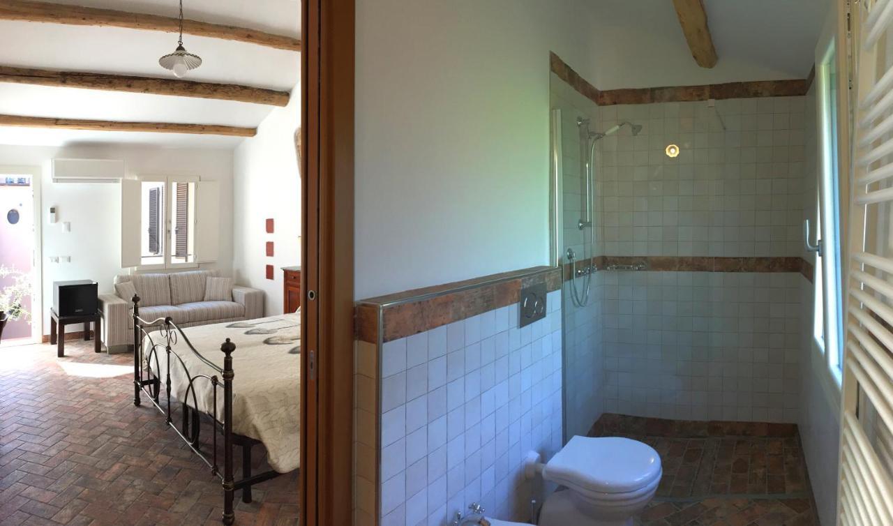 La Casetta Nel Borgo ฟาเอนซา ภายนอก รูปภาพ